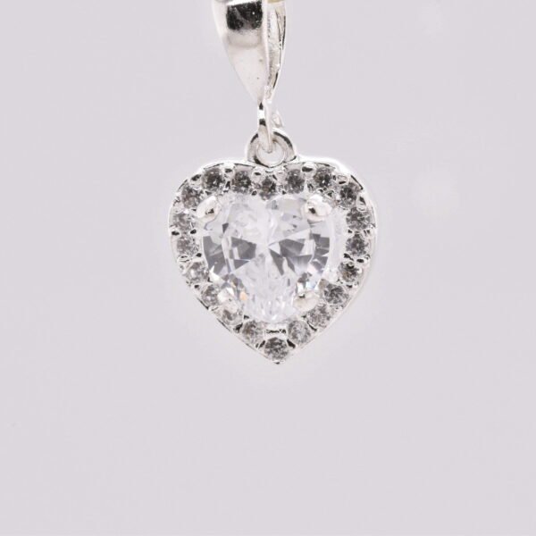 Corazón con Zirconias